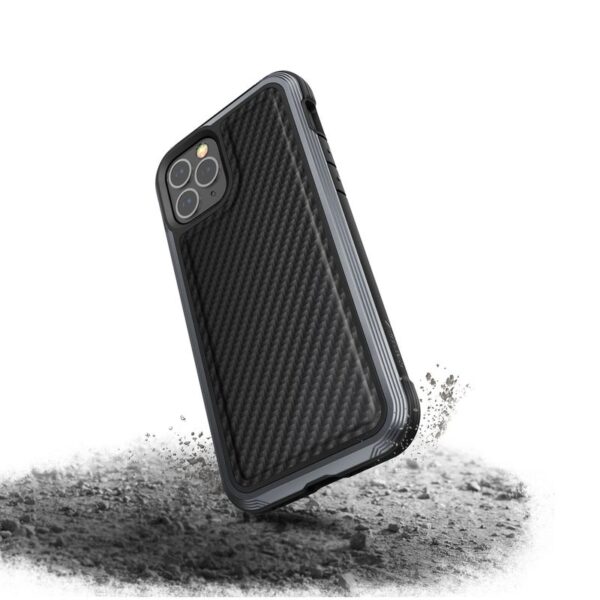 X-Doria Raptic Lux - Etui aluminiowe iPhone 12 / iPhone 12 Pro (Drop test 3m) (Black Carbon Fiber)